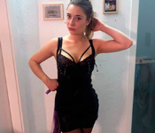 Entra ya a chatear con Leni-Fetisch!